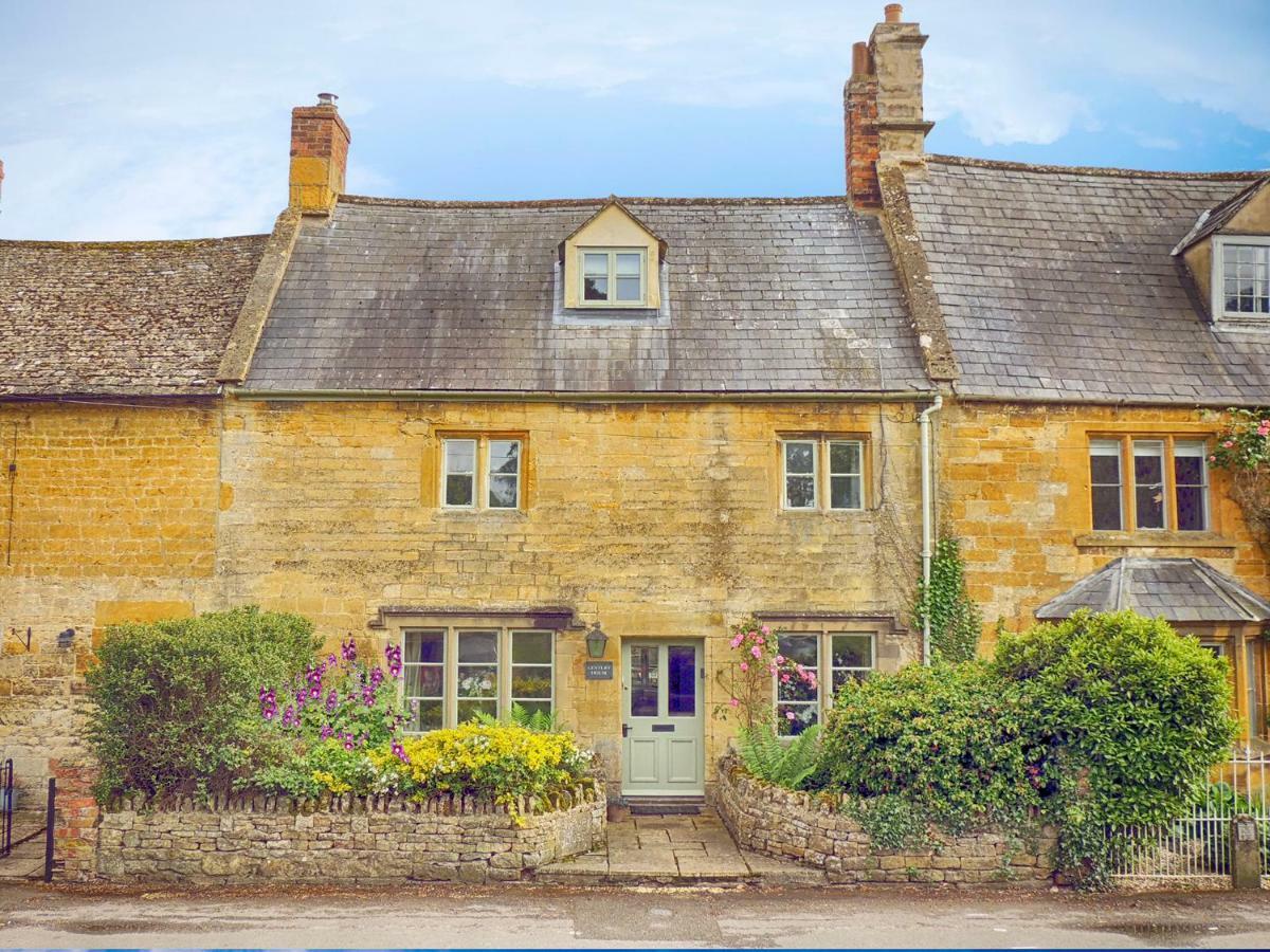 فيلا Century House Moreton-in-Marsh المظهر الخارجي الصورة